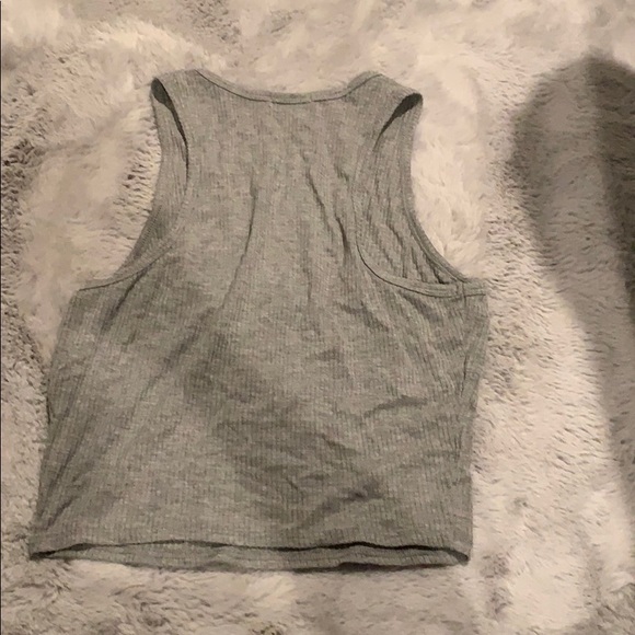 3/$10 🏷️ Gray Tank Top - Picture 3 of 3